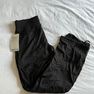 NWT Lululemon Dance Studio Mid Rise Pant